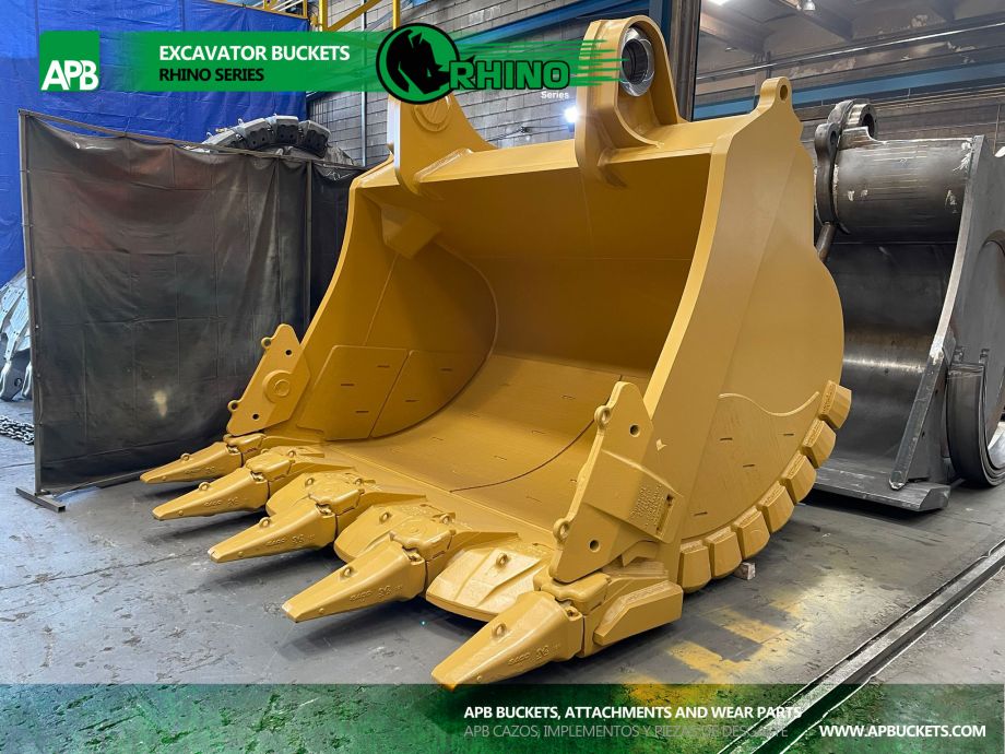 Rhino Series armoured excavator bucket